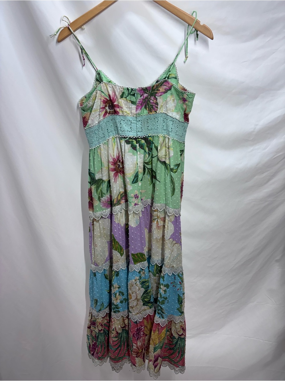 FARM Rio Floral Midi Dress in Purple, Pink, Green, Cream Large runs small - Picture 3 of 13